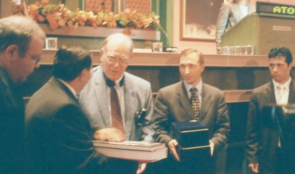 Verleihung der Atat�rk-Medaille an Lyndon LaRouche